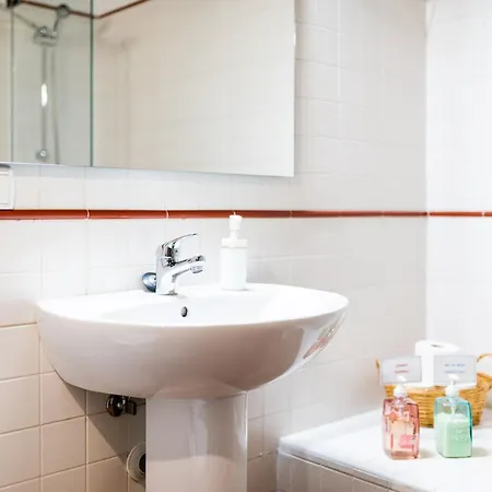 El Rey Zagal Casa Siglo Xvi Pleno Centro *